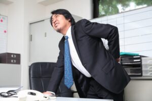 腰痛と足のしびれ