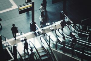 現代人は足腰が弱体化している？！