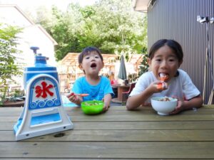 夏は腰痛にご注意を